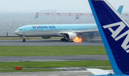 大韩航空客机在东京机场起火日美韩展开联合调查