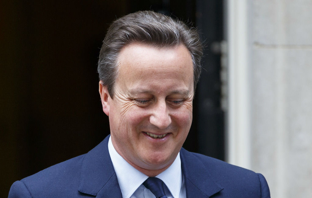 卡梅伦离开首相官邸开始执行退出欧盟决定