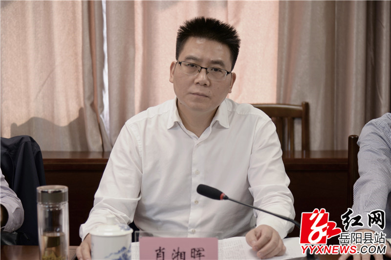 岳阳县委副书记,代县长肖湘晖调研脱贫攻坚工作