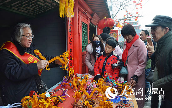 金屬絲編:非物質文化遺產 將傳統民俗文化用心編織傳承_縣域人文_中國