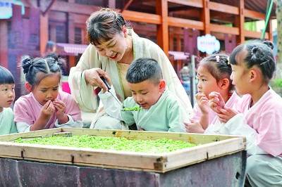 学制熏豆茶 传承老手艺